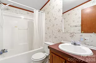 60 Buttercup Ln, Marion, NC 28752 - Photo 27