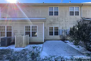 7809 Lennoxshire Ln, Charlotte, NC 28210 - Photo 15