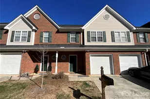 7809 Lennoxshire Ln, Charlotte, NC 28210 - Photo 1