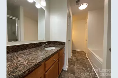 7809 Lennoxshire Lane, Charlotte, NC 28210 - Photo 9