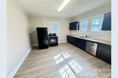 315 S Rose Avenue, Kannapolis, NC 28083 - Photo 9