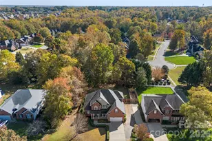 2618 Firethorn Ct, Gastonia, NC 28056 - Photo 3