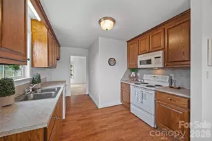 4660 Garys Pl, Crouse, NC 28033 - Photo 7