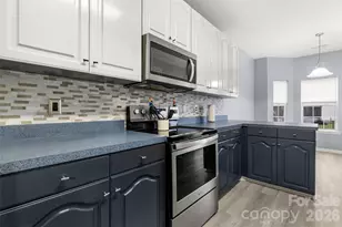 4187 Timberwood Dr, Gastonia, NC 28056 - Photo 9