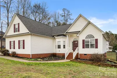 4187 Timberwood Drive, Gastonia, NC 28056 - Photo 3