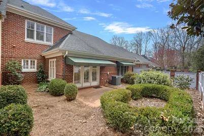 221 Sloane Square Way, Charlotte, NC 28211 - Photo 27