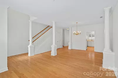 221 Sloane Square Way, Charlotte, NC 28211 - Photo 3