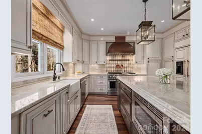 335 Red Fox Circle, Asheville, NC 28803 - Photo 11