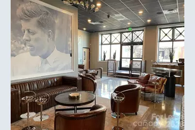 190 W Main Avenue, Gastonia, NC 28052 - Photo 5