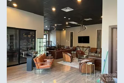 190 W Main Avenue, Gastonia, NC 28052 - Photo 1