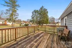 2600 Castlewood Dr, Gastonia, NC 28056 - Photo 19
