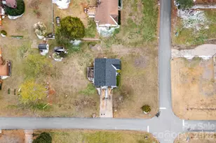 2600 Castlewood Dr, Gastonia, NC 28056 - Photo 25