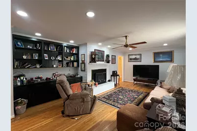 4635 Cloverdale Avenue, Charlotte, NC 28212 - Photo 13