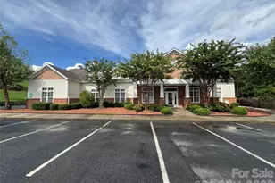 10676 Hill Point Ct, Charlotte, NC 28262 - Photo 25