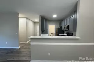 10676 Hill Point Ct, Charlotte, NC 28262 - Photo 5