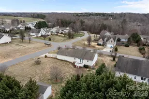 124 Deer Haven Dr, Statesville, NC 28625 - Photo 19