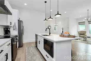 1004 Margaret Brown St, Charlotte, NC 28202 - Photo 9