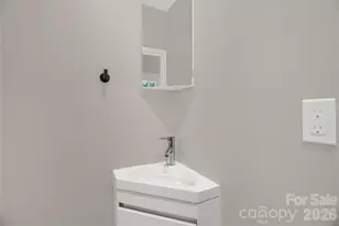 111 Pinecroft Ln, Spencer, NC 28159 - Photo 15