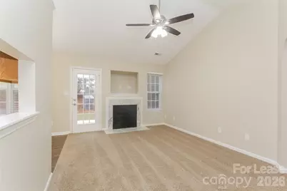 4531 Biesterfield Drive, Charlotte, NC 28216 - Photo 5