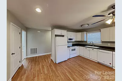 810 Caldwell Street, Belmont, NC 28012 - Photo 5