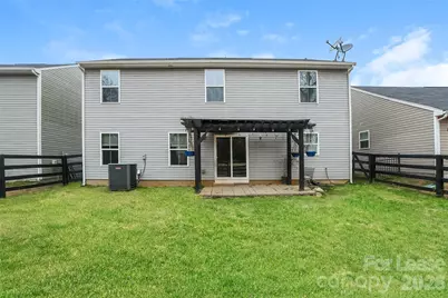 113 Aberdeen Drive, Troutman, NC 28166 - Photo 15