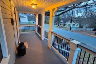 383 Water St, Mooresville, NC 28115 - Photo 3