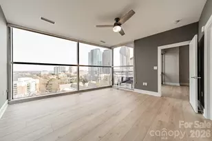 333 W Trade St, Charlotte, NC 28202 - Photo 11