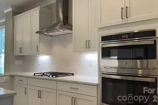 10211 Rainier Trail Dr NW, Concord, NC 28078 - Photo 9