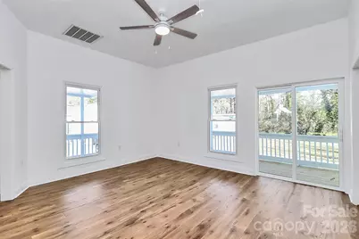 110 Wells Street, Kings Mountain, NC 28086 - Photo 11