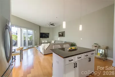 333 W Trade Street W #708, Charlotte, NC 28202 - Photo 5