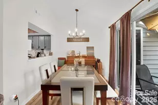 2911 Iron Gate Ln, Charlotte, NC 28212 - Photo 9