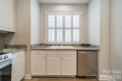 4941 S Hill View Drive, Charlotte, NC 28210 - Photo 13