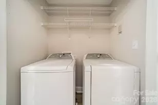 4941 S Hill View Dr, Charlotte, NC 28210 - Photo 25