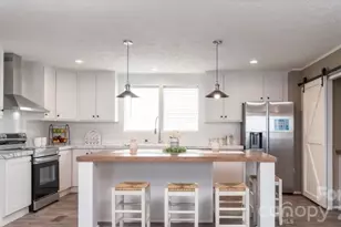 1002 Pinnacle Church Rd, Nebo, NC 28761 - Photo 3