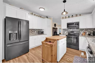 230 Hickory Nut Drive, Statesville, NC 28677 - Photo 17