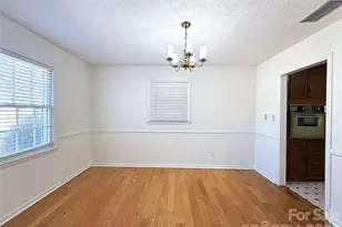 6625 Old Post Rd, Charlotte, NC 28212 - Photo 7