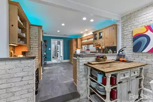 5401 Mountain Point Ln, Charlotte, NC 28216 - Photo 11