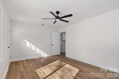 339 S Eastway Drive, Troutman, NC 28166 - Photo 5