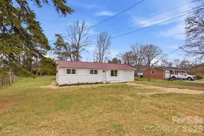 339 S Eastway Drive, Troutman, NC 28166 - Photo 3