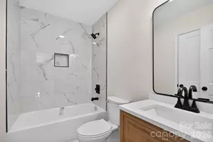 339 S Eastway Dr, Troutman, NC 28166 - Photo 13