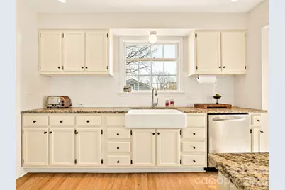 25 Chiles Avenue, Asheville, NC 28803 - Photo 17