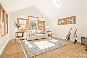 25 Chiles Ave, Asheville, NC 28803 - Photo 25