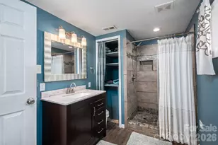 708 Noles Dr, Mount Holly, NC 28120 - Photo 25