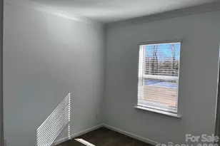 11505 Glasden Rd, Charlotte, NC 28278 - Photo 7