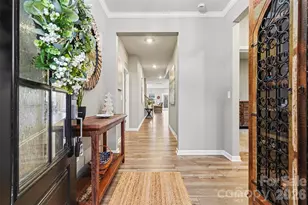 1101 Lookout Shls Dr, Fort Mill, SC 29715 - Photo 5