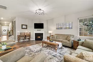 1101 Lookout Shls Dr, Fort Mill, SC 29715 - Photo 7