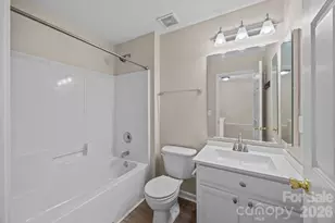 12353 Jessica Pl, Charlotte, NC 28269 - Photo 17