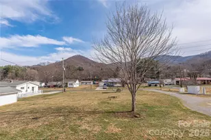 1496 Allens Creek Rd, Waynesville, NC 28786 - Photo 7