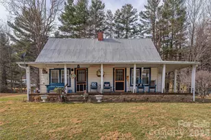 1496 Allens Creek Rd, Waynesville, NC 28786 - Photo 5