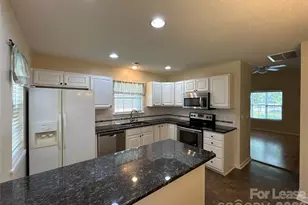 12402 Bluestem Ln, Charlotte, NC 28277 - Photo 5